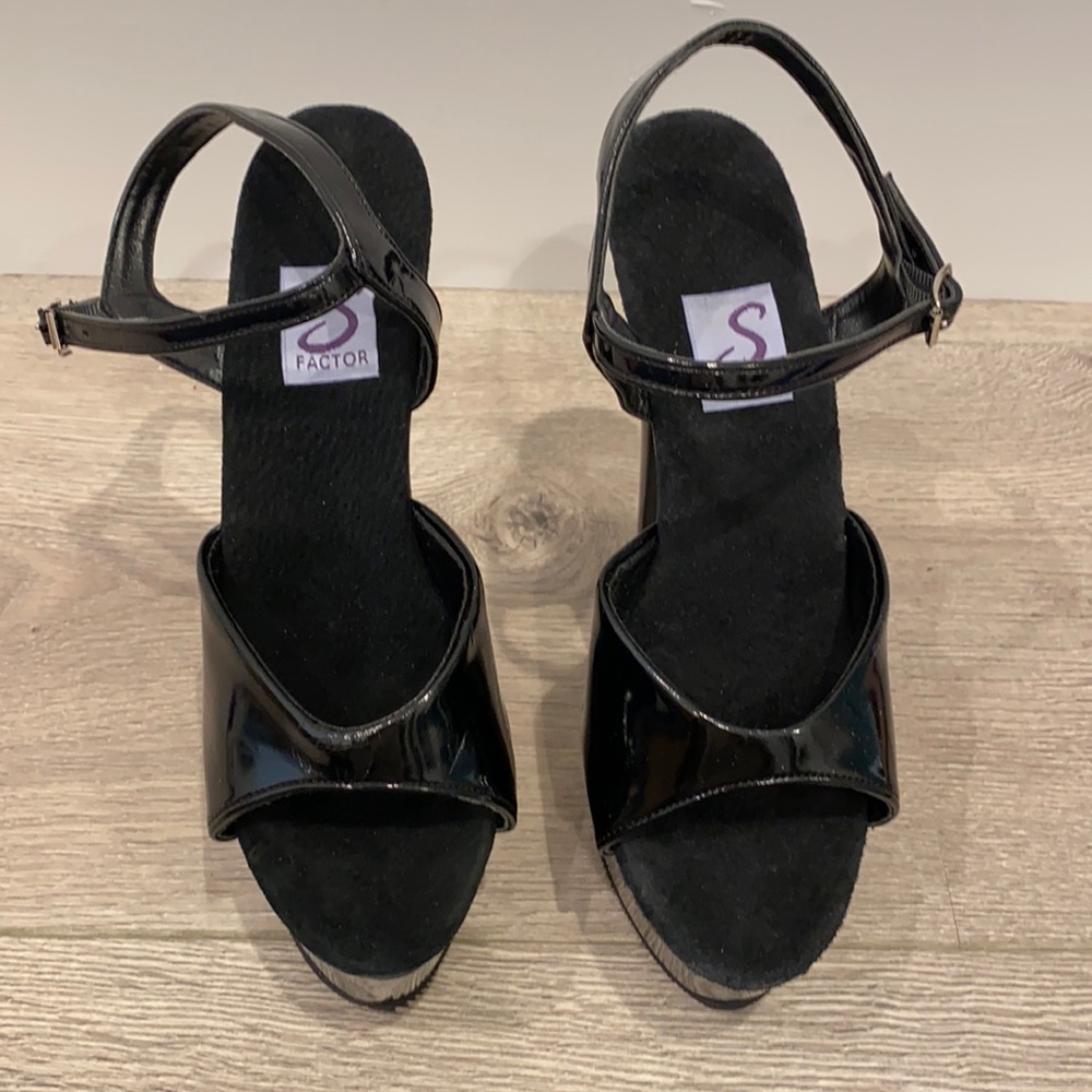 S Factor Sheila Kelley’s Barbie Black Stilletos size 7 Black Patent